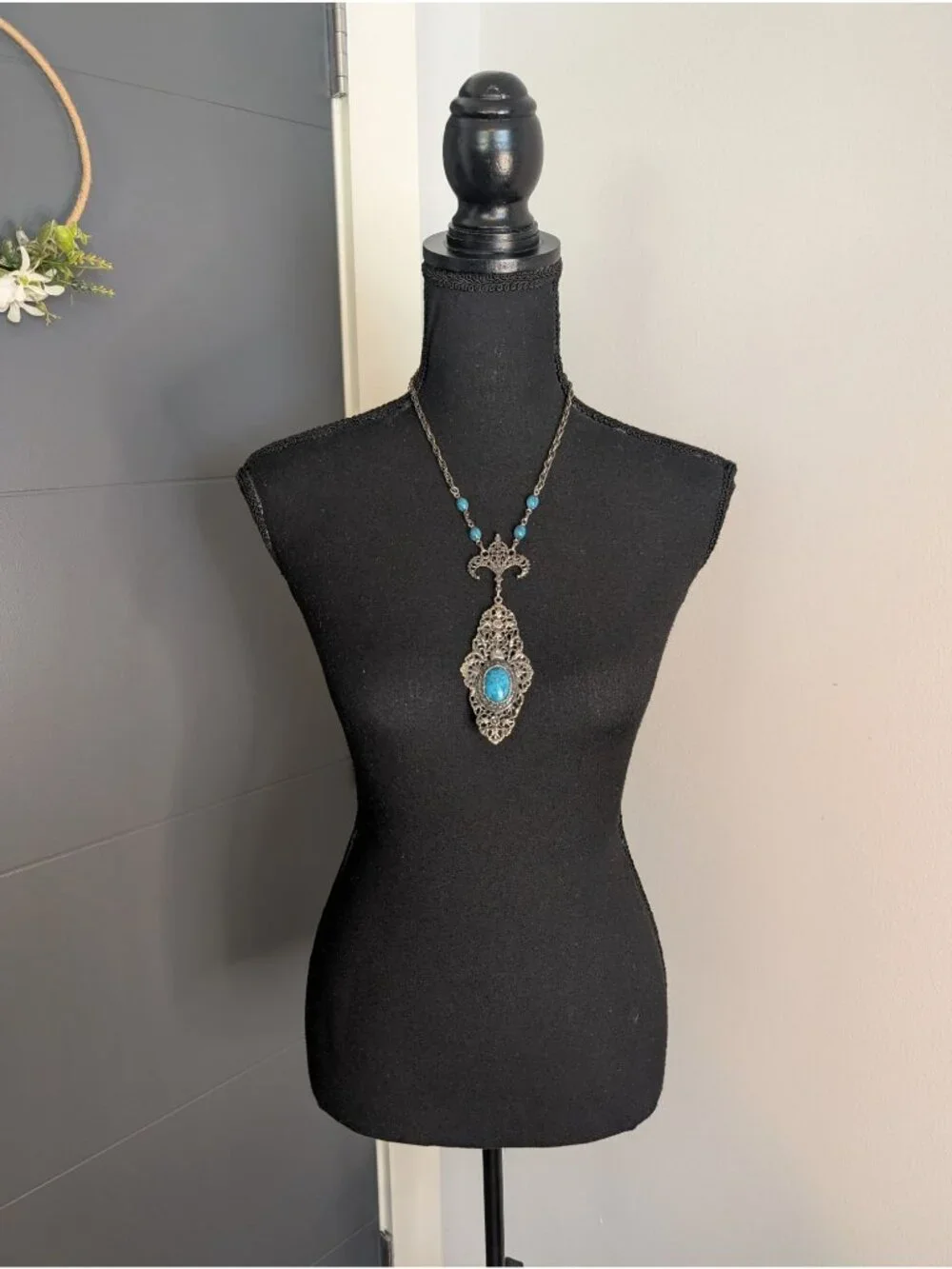 Vintage Silver-Tone Filigree Pendant Necklace With‎ Faux Turquoise Stones